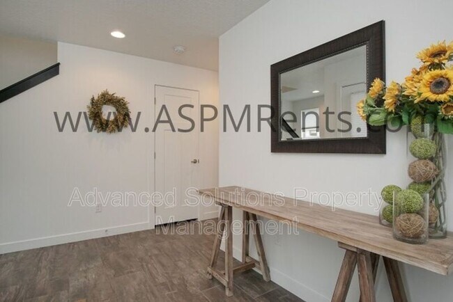 Foto del edificio - 88 N Towne Ln