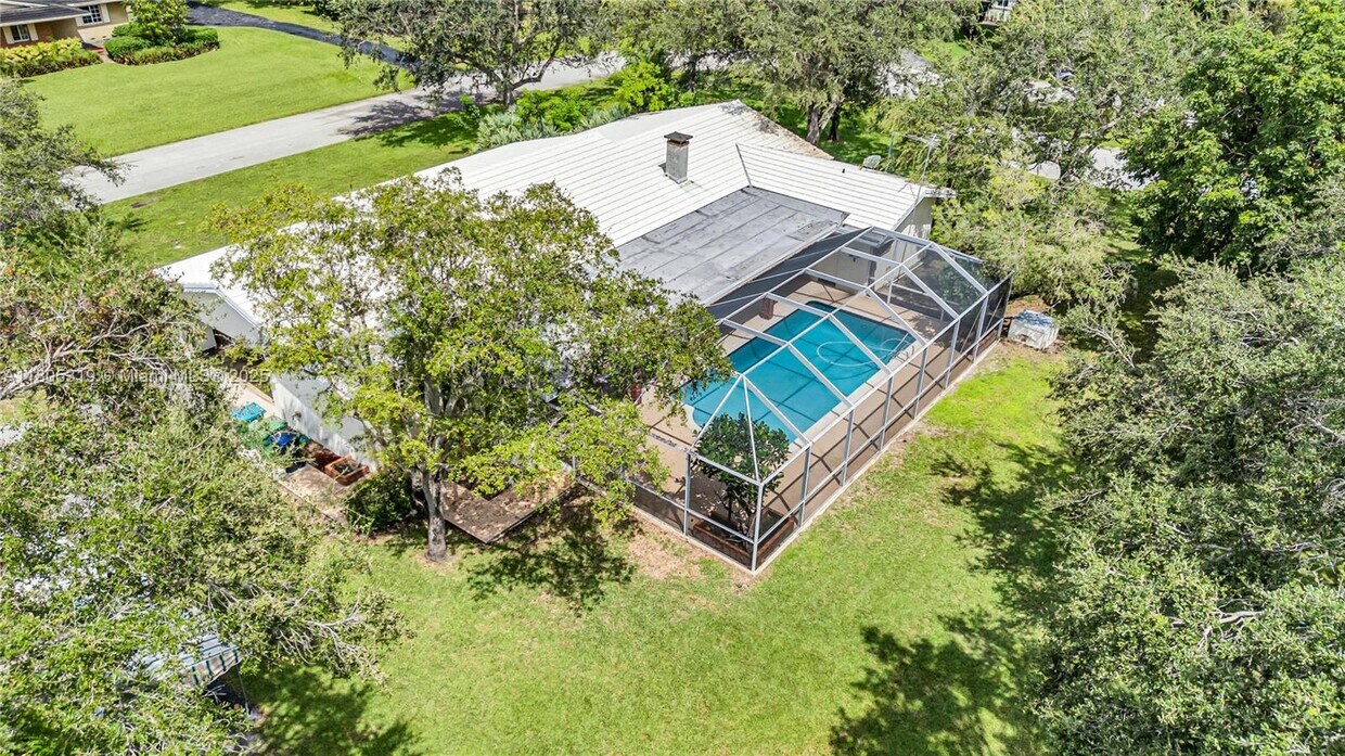 Primary Photo - 14921 SW 72nd Ct