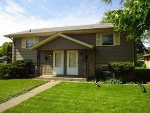 Building Photo - 2433 Jonathan Ave