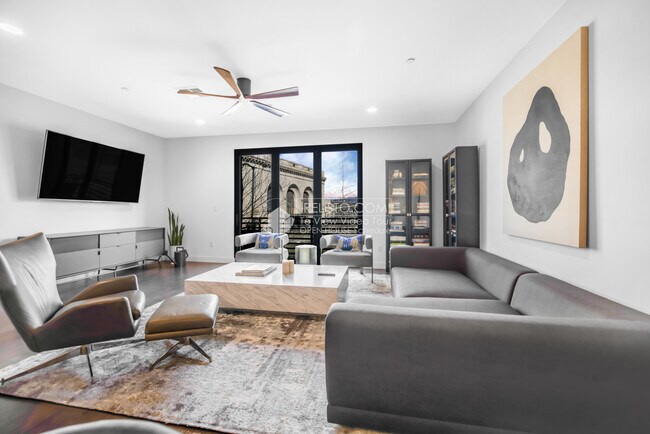 Foto del edificio - 1754 Ironwood Aly