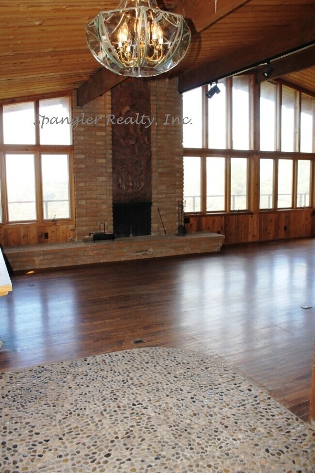Foto del edificio - 3Bed/3Bath Home overlooking Poway~ Orchard...