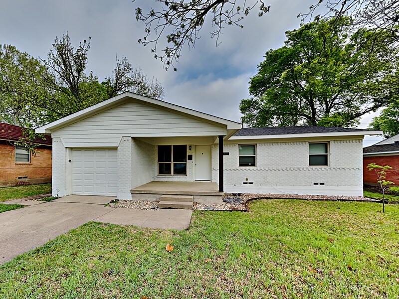 Photo - 2307 Cardinal Ln