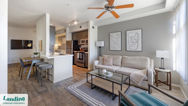 Building Photo - 1001 E Playa Del Norte Dr