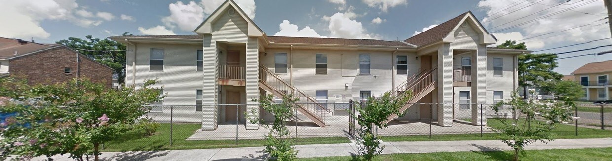 Foto principal - 1515 Rev John Raphael Jr Way