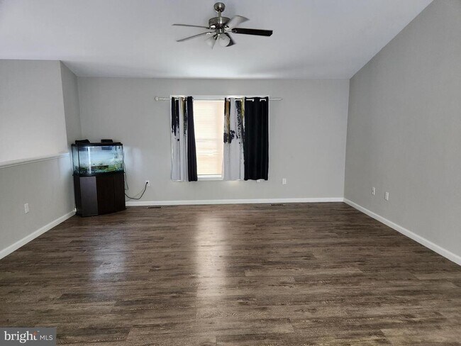 Building Photo - 157 Duckwoods Ln.