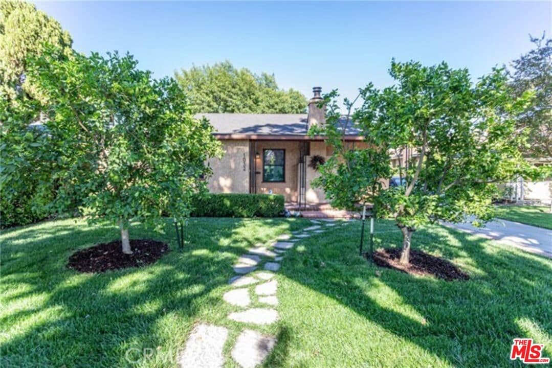 1032 N Screenland Dr, Burbank, CA 91505 House Rental in Burbank, CA