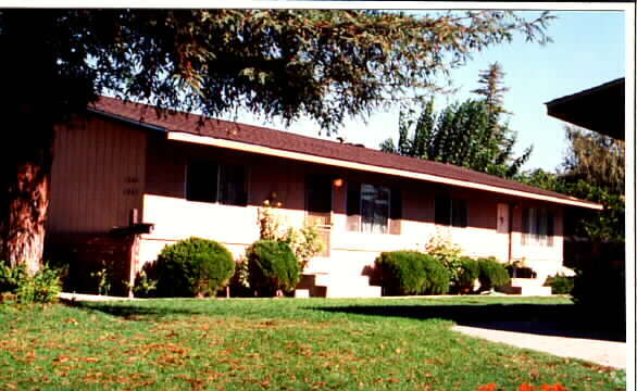 Foto del edificio - 1061 Alpha Rd