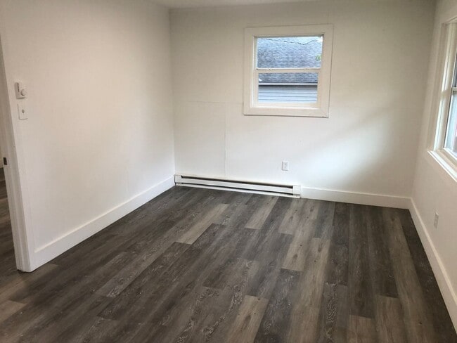 Building Photo - 1729-1731 Old Lynwood Circle