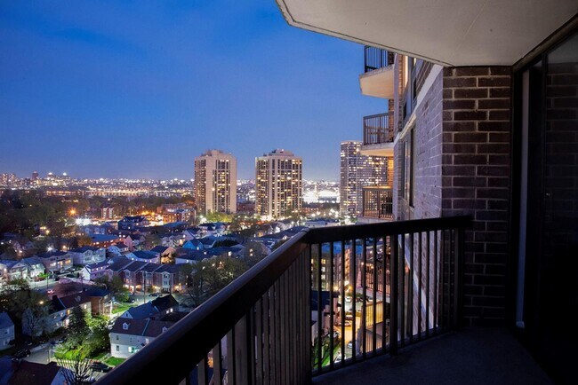 Foto del edificio - 770 Anderson Ave