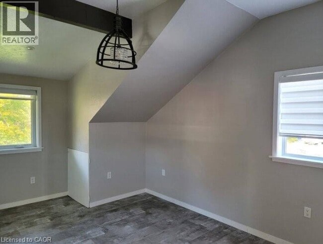 Building Photo - 267 Pinehurst Rd