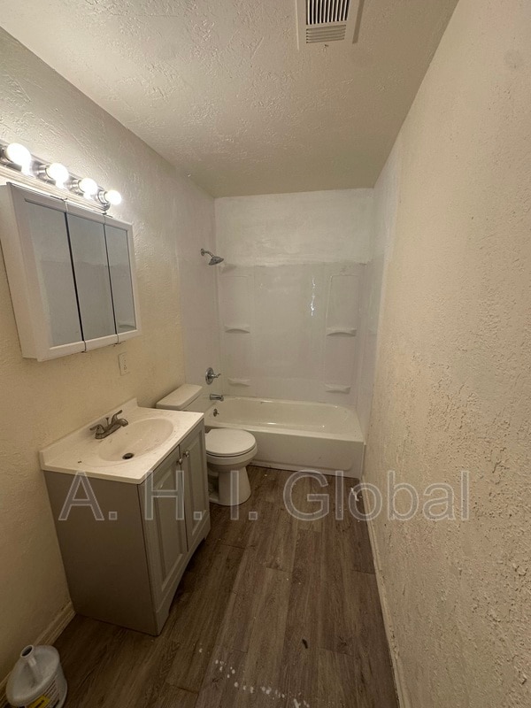 Foto del edificio - 1619 Bellaire St