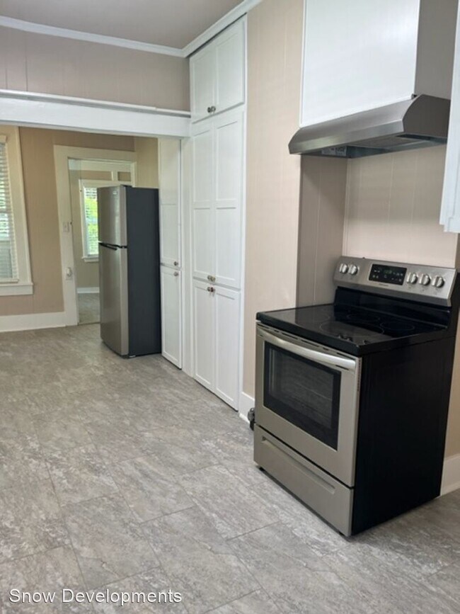 Foto del edificio - 2 br, 1 bath House - 2106 Laurel