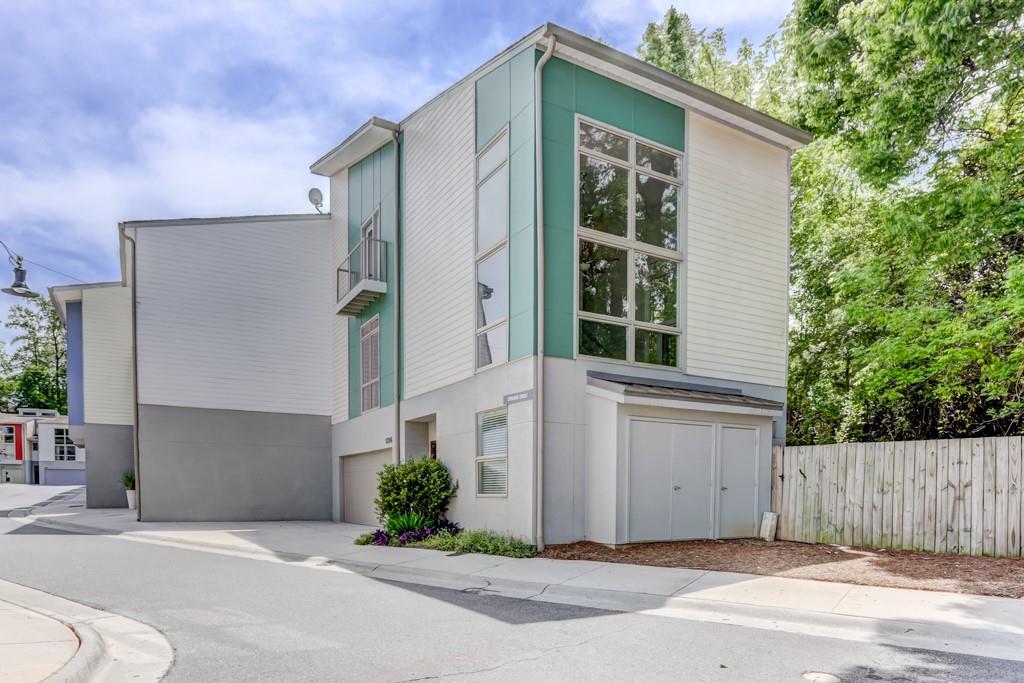 1394 Stirling Cir NW, Atlanta, GA 30318 Townhome Rentals in Atlanta