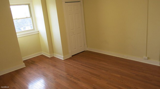 Foto del edificio - 5821 Stanton Ave