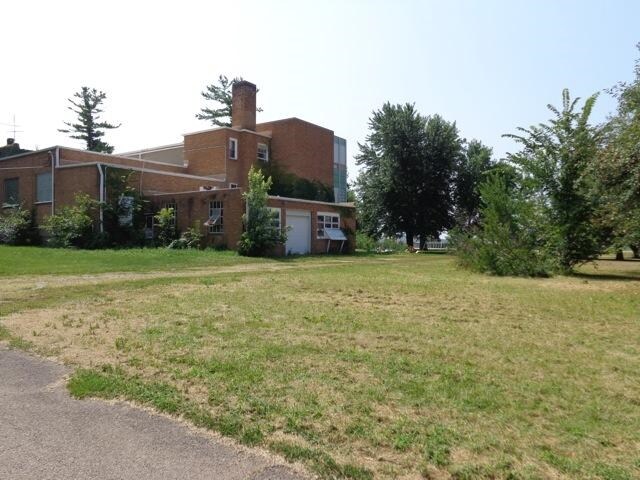 Building Photo - 1136 Inlet Rd