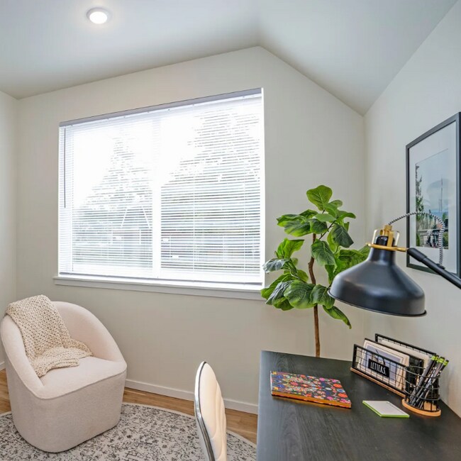 Foto del edificio - Hallie Court Apartments