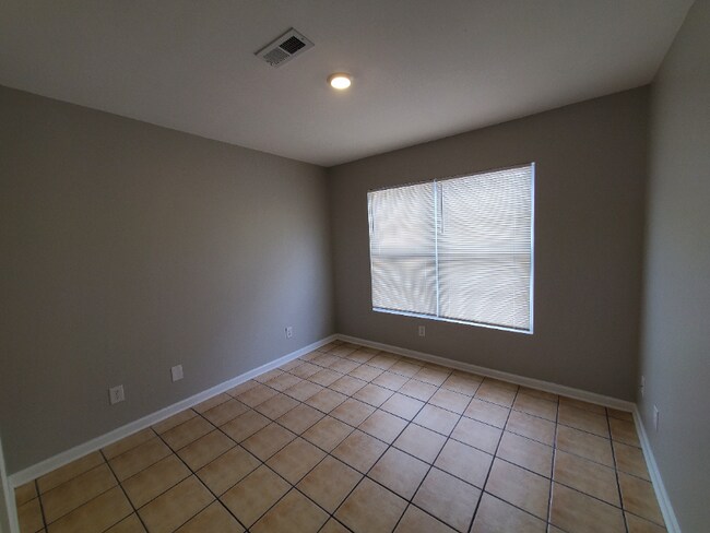 Foto del edificio - 4093 Mica Ave