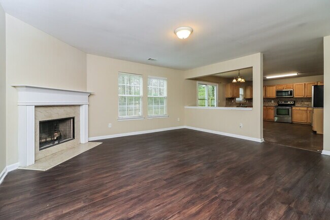 Foto del edificio - 2890 Centerglen Ln