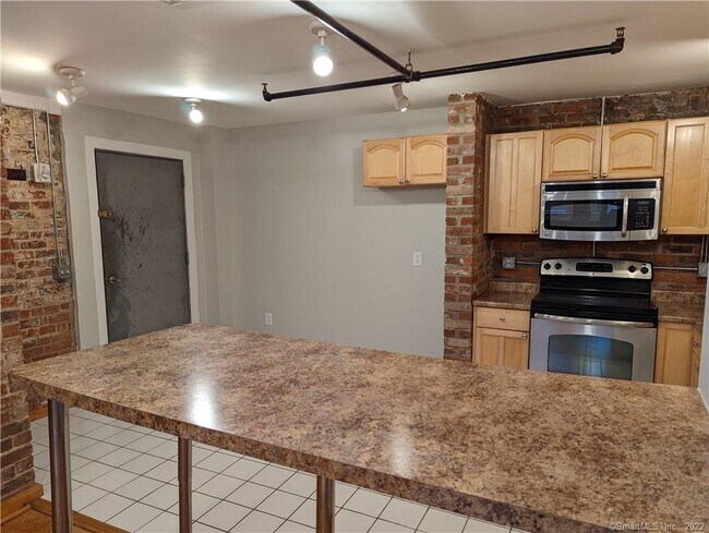 Foto del edificio - 325 Myrtle Ave