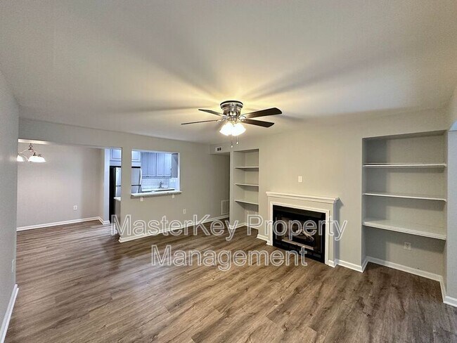 Foto del edificio - 1312 Hillbrow Ln