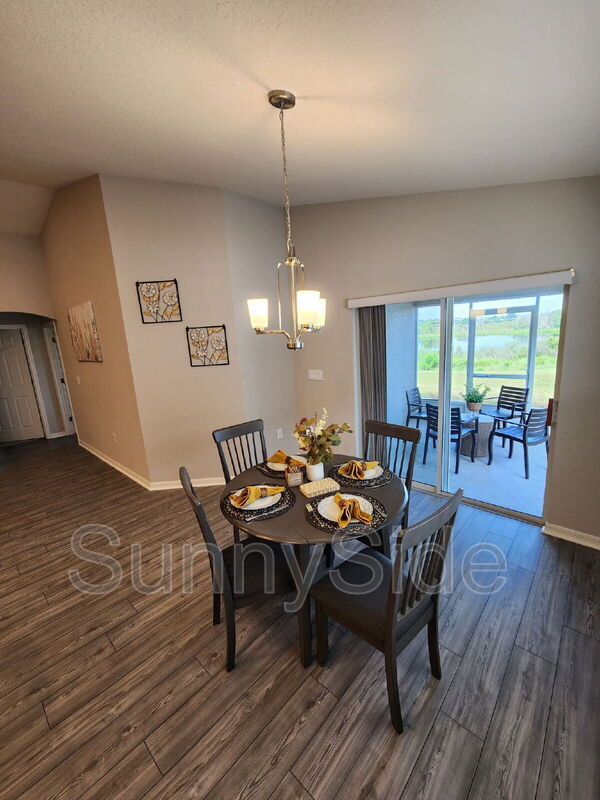 Foto del edificio - 1187 Mountain Flower Ln