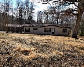 Building Photo - 4210 Marthas Chapel Rd