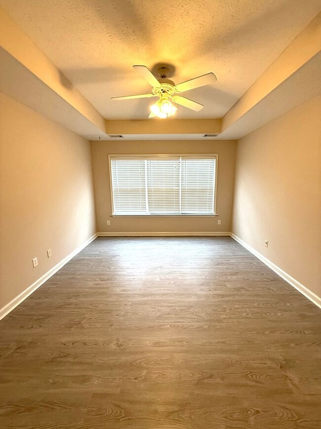 Building Photo - ** 3 bedroom 2 bath located off Taylor road **Call 334-366-9198 to schedule a self-tour