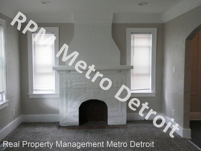 Building Photo - 3 br, 1 bath House - 18928 Stoepel