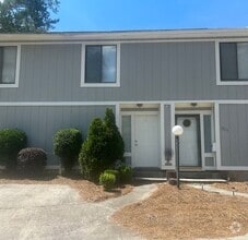 Building Photo - 3235 W Wimbledon Dr