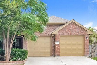 Building Photo - 1709 Lake Wood Trl