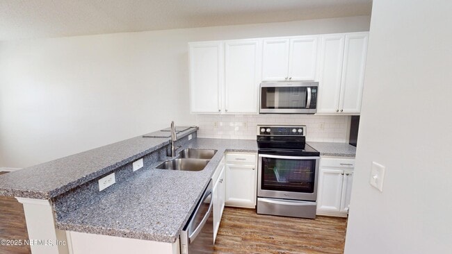 Building Photo - 448 Sherwood Oaks Dr