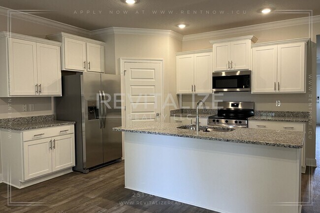 Building Photo - Brand New 4BR/2BA Modern Comfort Home in Foley!