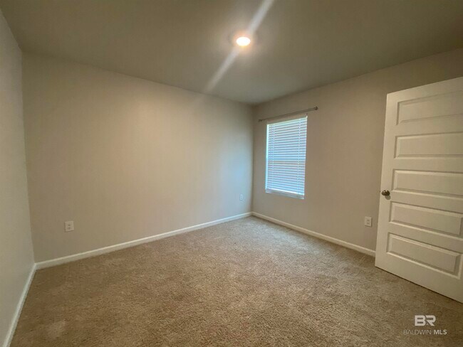 Building Photo - 23916 Avernus Lp