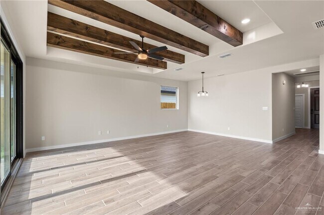 Building Photo - 33 S Markland Ave