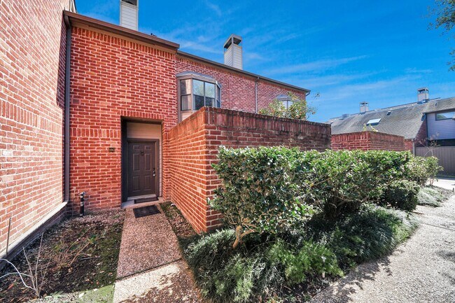 Foto del edificio - 7447 Cambridge St