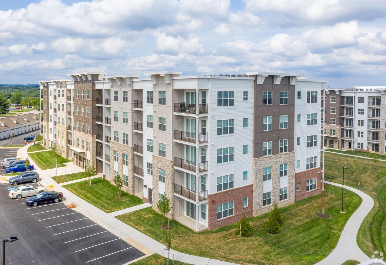 Avenue Grand Apartments in Nottingham, MD