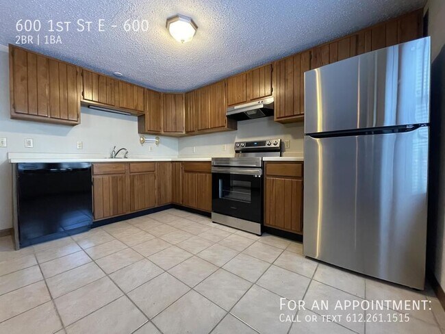 Foto del edificio - 600 E 1st St