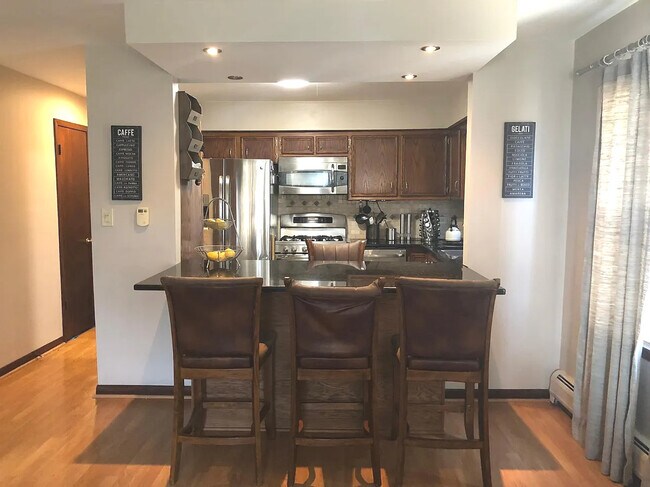 Foto del edificio - 4656 Custer Ave