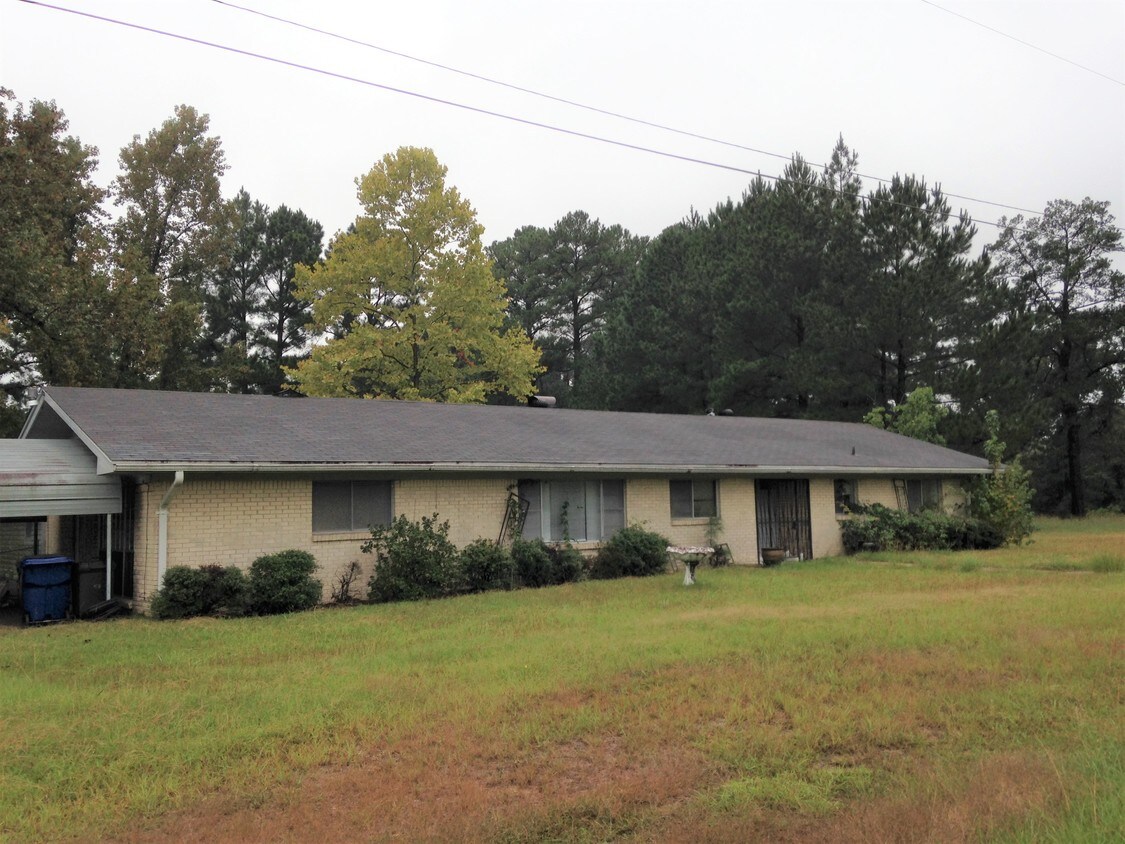 292 Alexandria Hwy, Leesville, LA 71446 House Rental in Leesville, LA