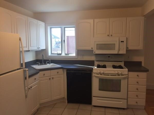 Building Photo - 239 Robbins St