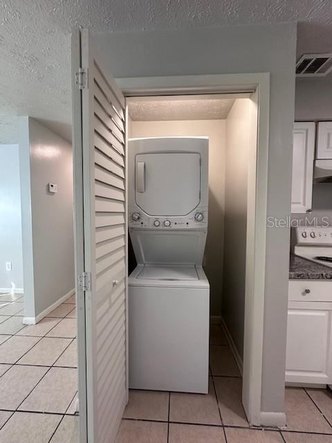 Foto del edificio - 10407 N Jasmine Ave