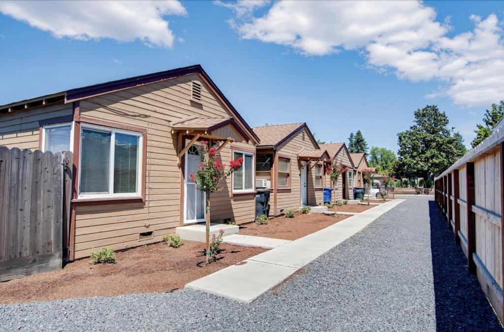 Foto principal - 933 Hackberry Ave