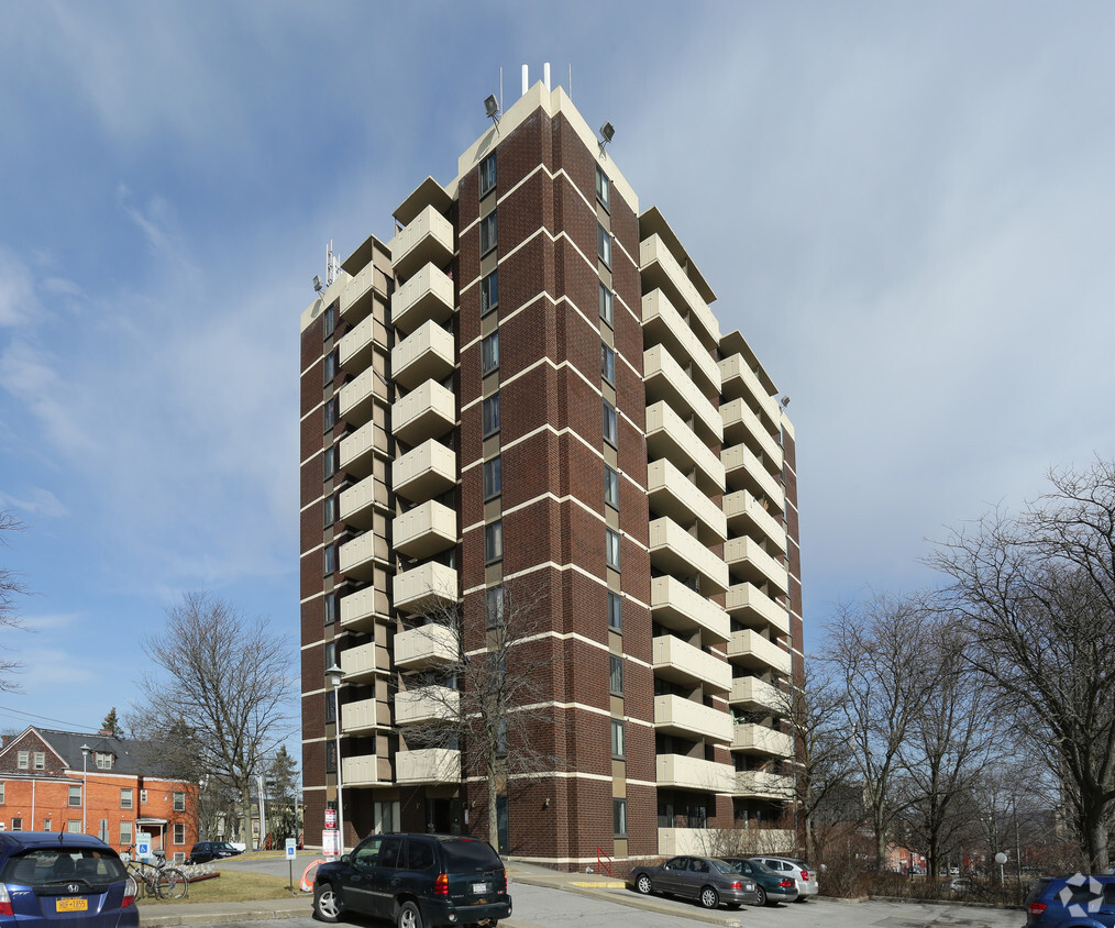 Primary Photo - Historical Park Apartments