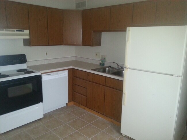 18853 kitchen - 18853 E Wigwam Dr