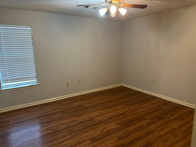 Foto del edificio - 750 Cherub Ct