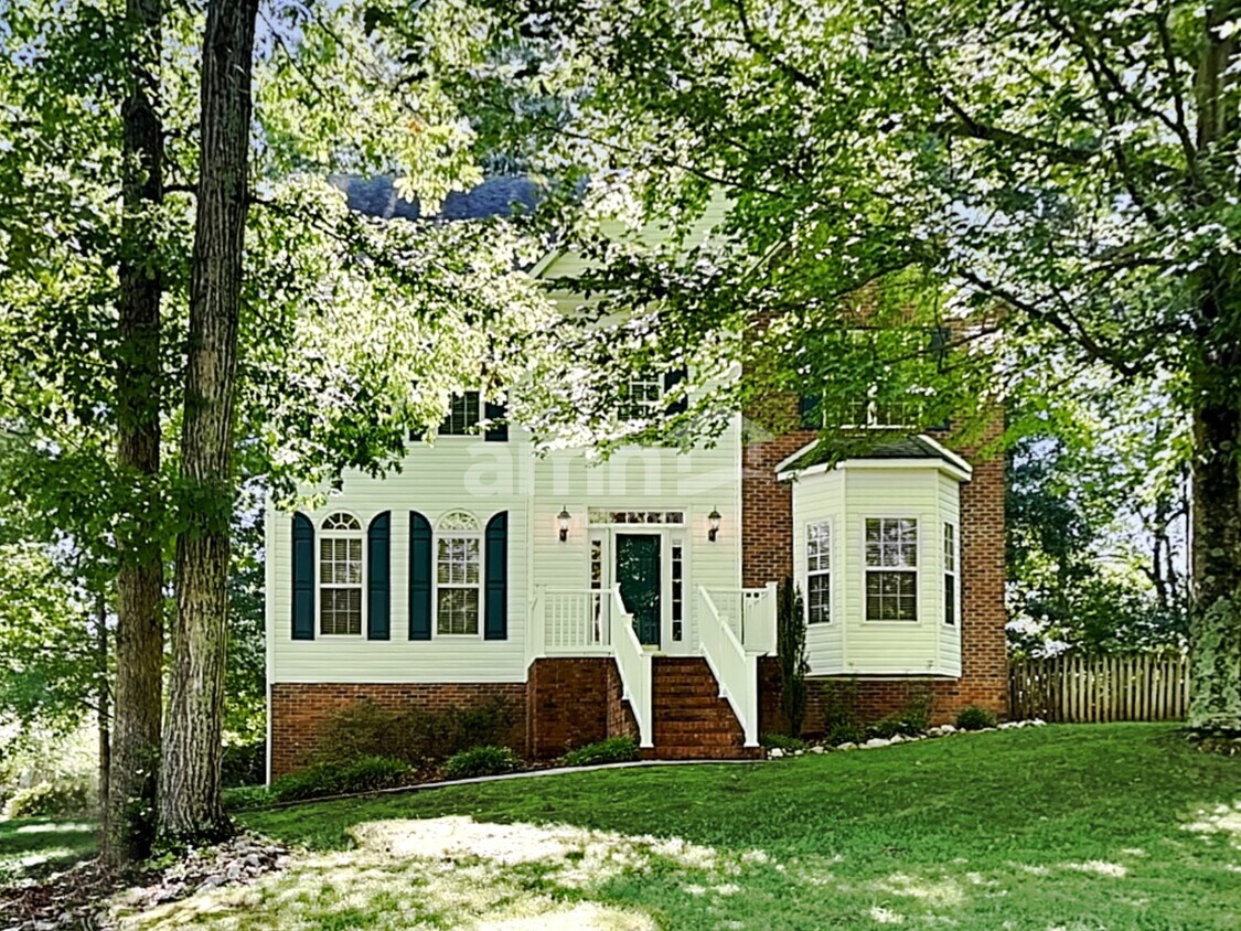 Foto principal - 110 Harper Ridge Ct