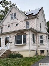 Building Photo - 65 W Stearns St