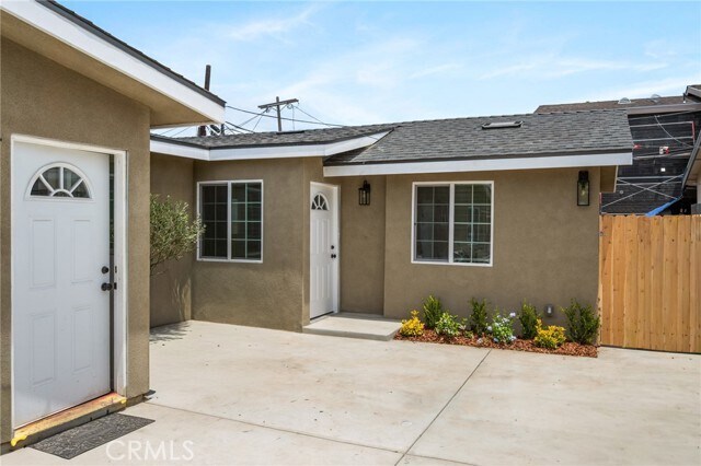 Foto del edificio - 10972 McKinley Ave