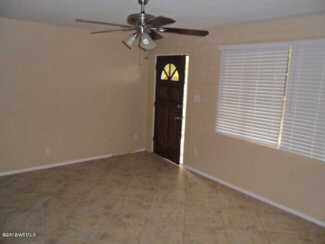 Foto del edificio - 11139 W Elk Ave