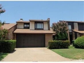 Building Photo - 1821 Greenspring Cir